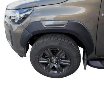 ΦΡΥΔΑΚΙΑ ΤΡΟΧΩΝ (ΦΤΕΡΩΝ) INVINCIBLE STYLE FRID917 TOYOTA HILUX REVO 2016+&amp;2021+